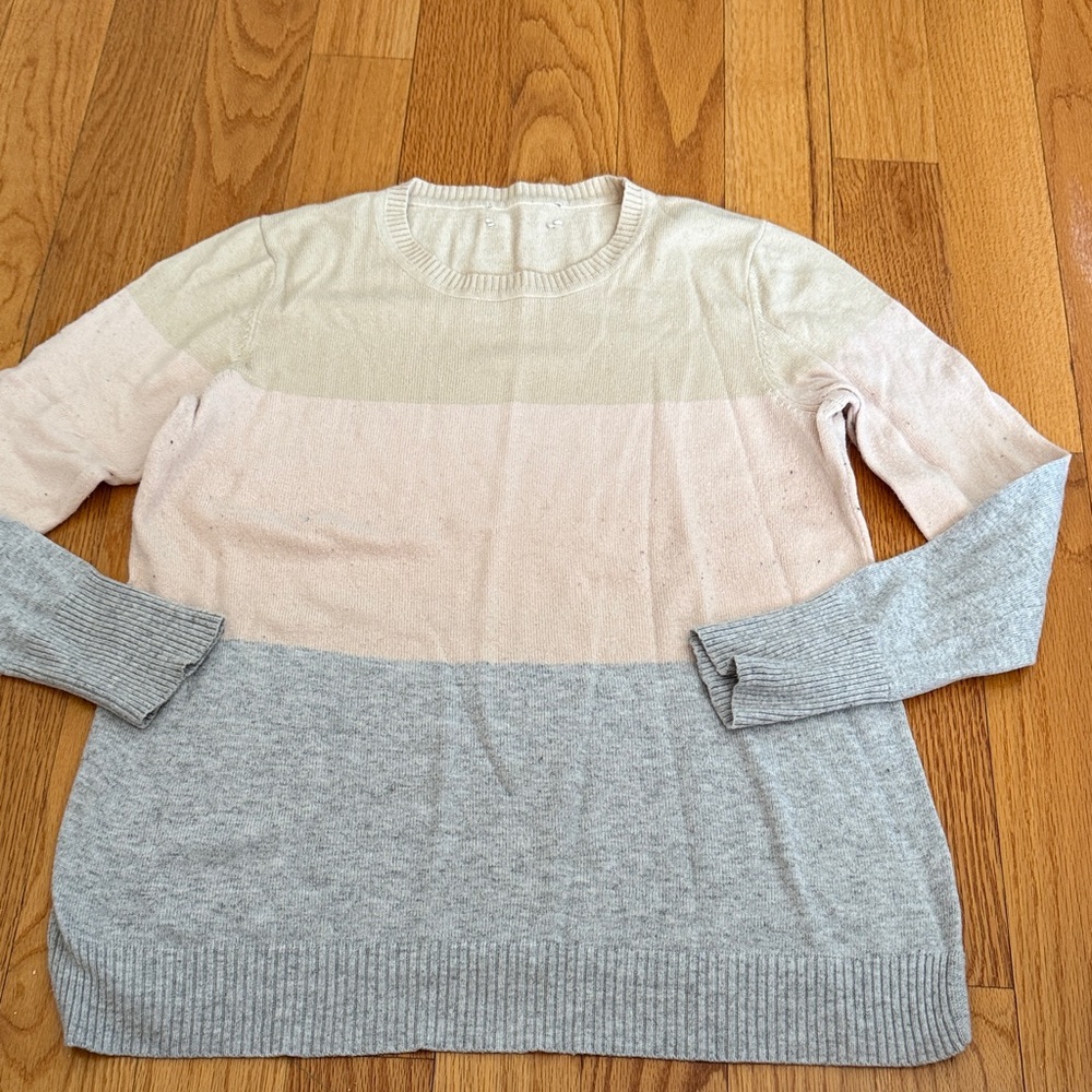 Colorblock Crewneck Sweater in Cream, Pink & Gray